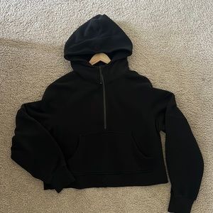 Lululemon Scuba Black half zip